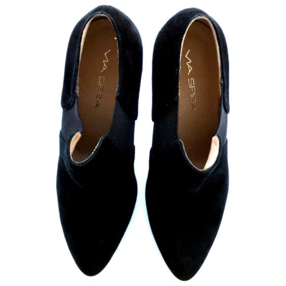 Via Spiga Luxe Suede Ankle Booties - Picture 7 of 8